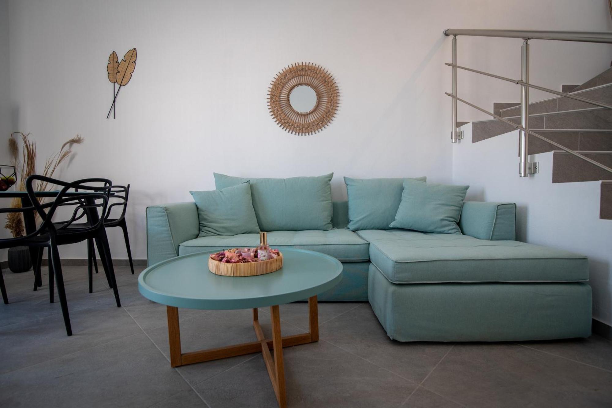 Mint&Melon Villa Naxos City Exterior photo